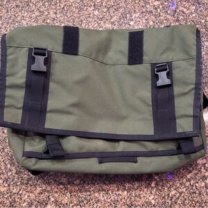 Mission Workshop Rummy Messenger Bag — Olive, Blue Buckle